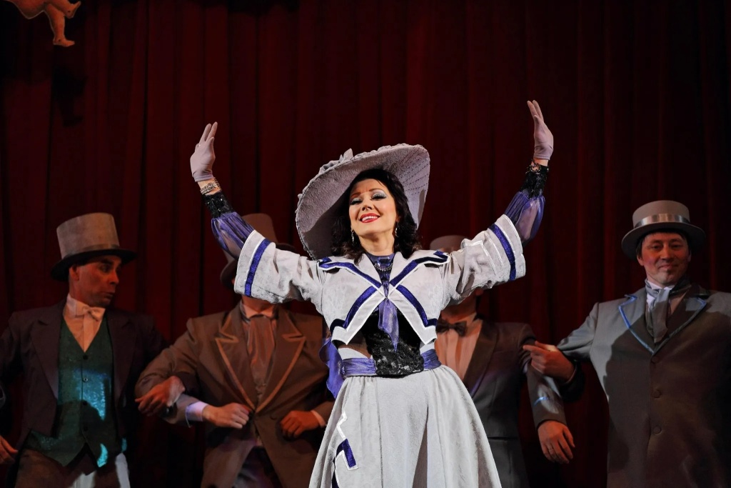 0e738d36a5249786b82b59c77b0c0827.jpg 0e738d36a5249786b82b59c77b0c0827.jpg